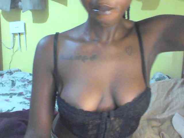 TipQueen webcam