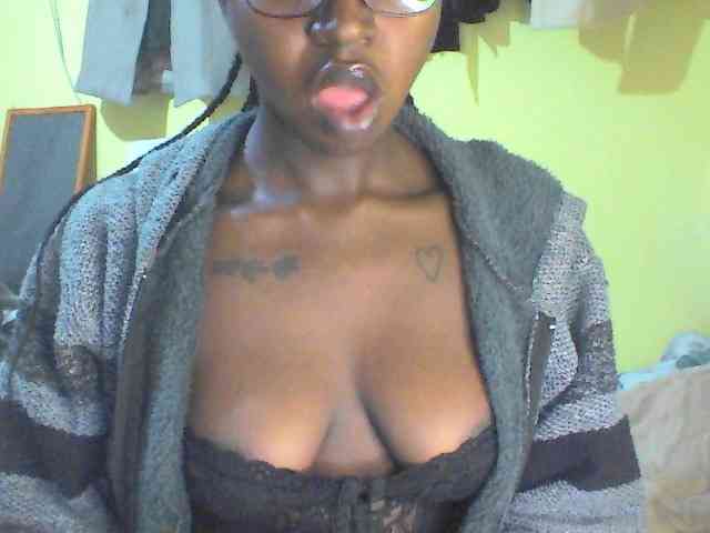 TipQueen webcam