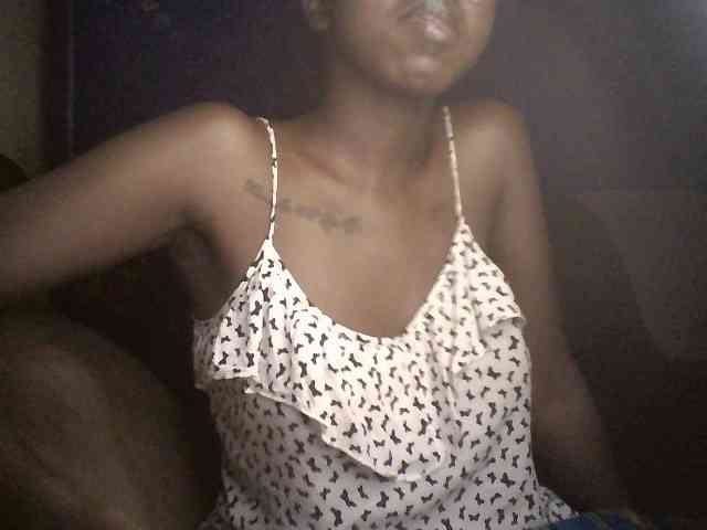 Ebonymuse webcam