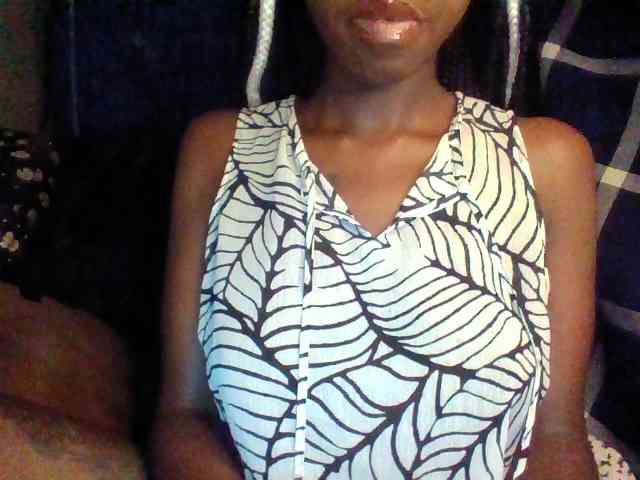TipQueen webcam