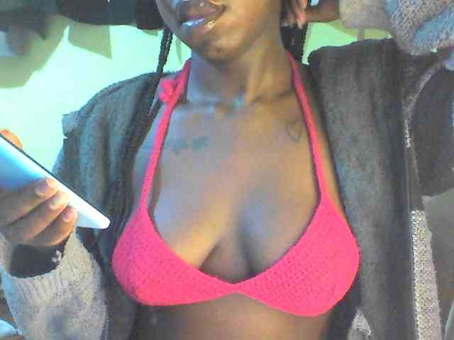 TipQueen webcam