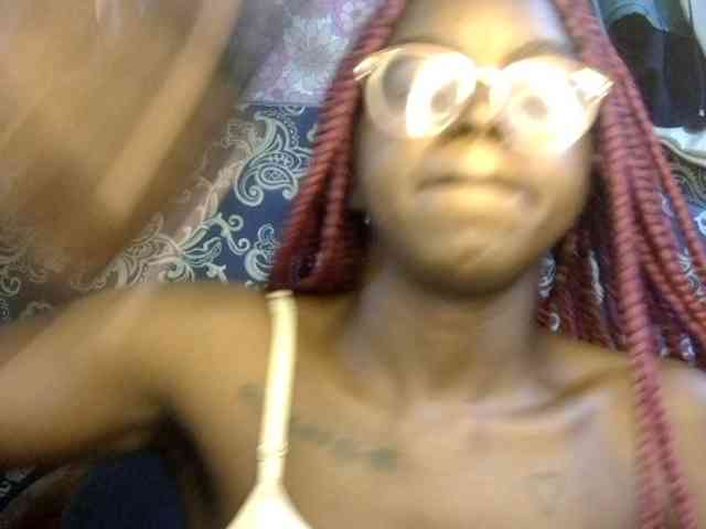 Ebonymuse webcam