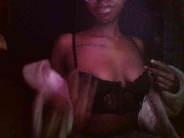 TipQueen webcam