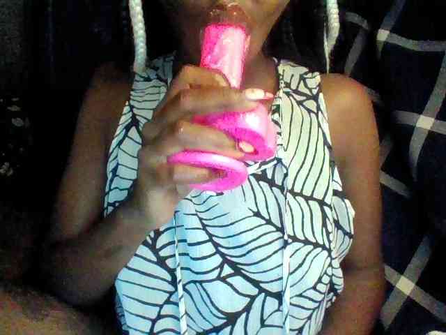 TipQueen webcam