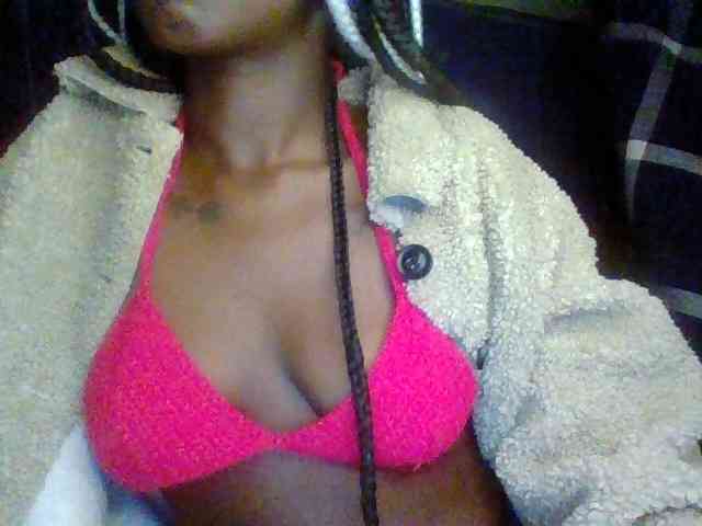 TipQueen webcam