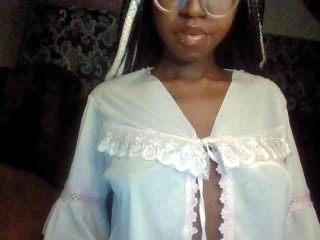 TipQueen webcam