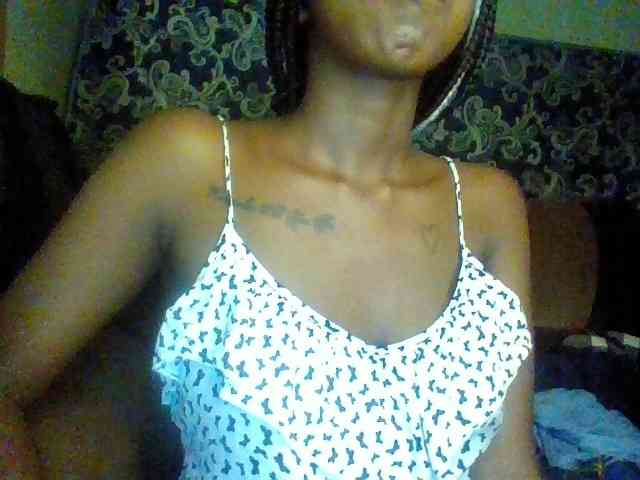 TipQueen webcam