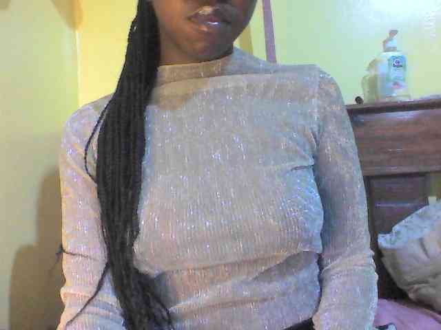TipQueen webcam