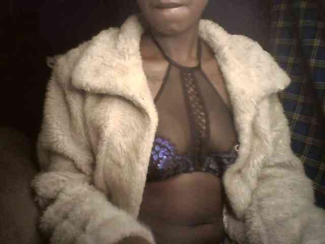 TipQueen webcam