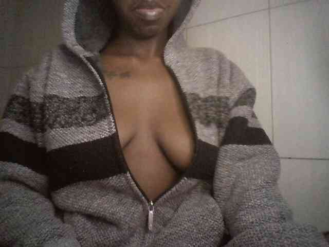 Ebonymuse webcam