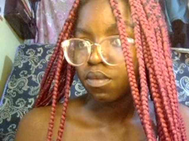 Ebonymuse webcam