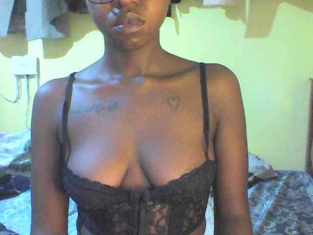 TipQueen webcam