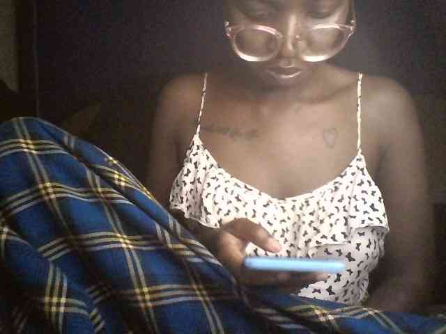 Ebonymuse webcam