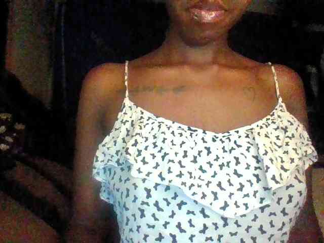 TipQueen webcam