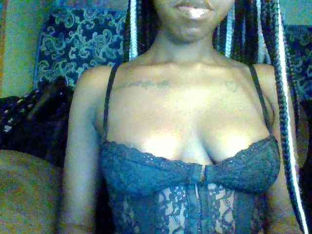 TipQueen webcam