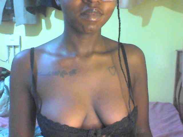 TipQueen webcam