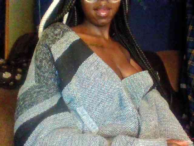 TipQueen webcam