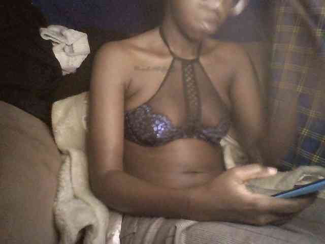 TipQueen webcam