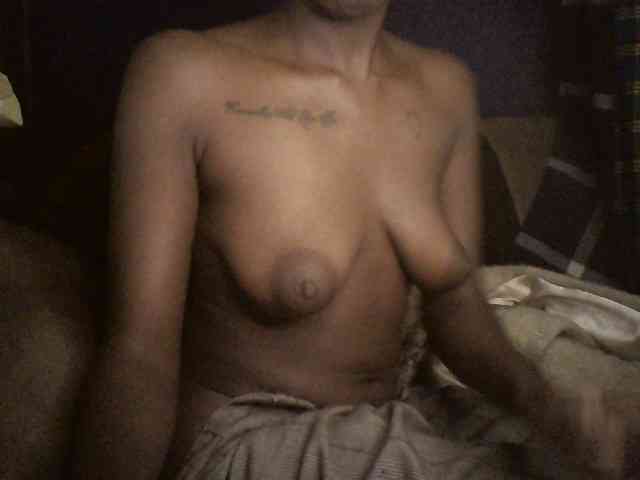 TipQueen webcam