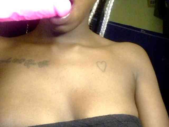TipQueen webcam