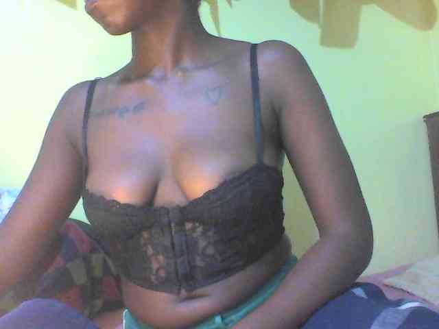 TipQueen webcam