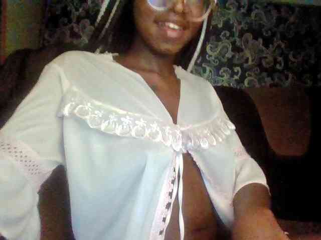 TipQueen webcam