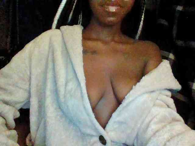 TipQueen webcam