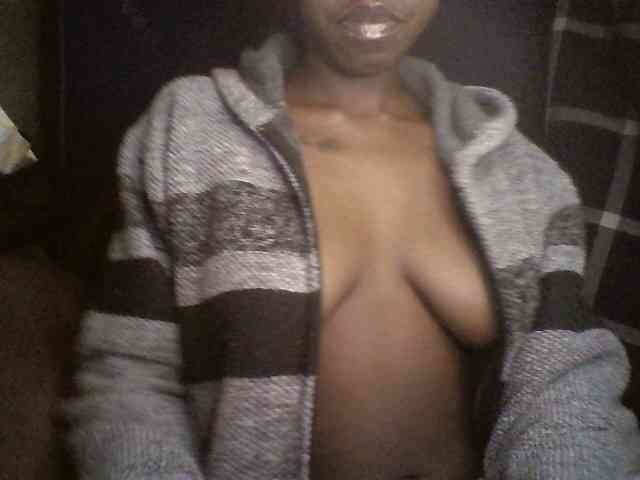 TipQueen webcam