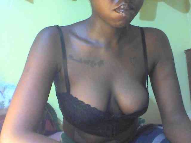TipQueen webcam