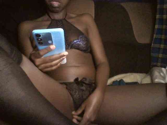 TipQueen webcam