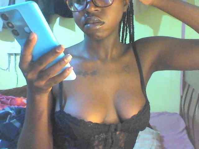 TipQueen webcam