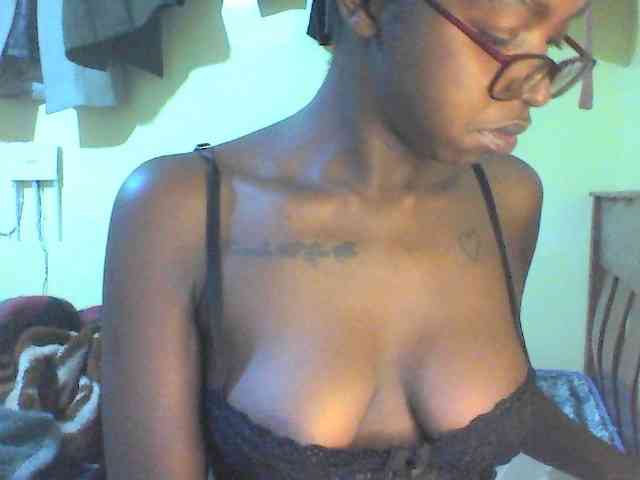 TipQueen webcam
