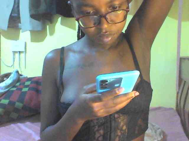 TipQueen webcam