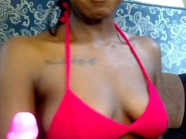 TipQueen webcam