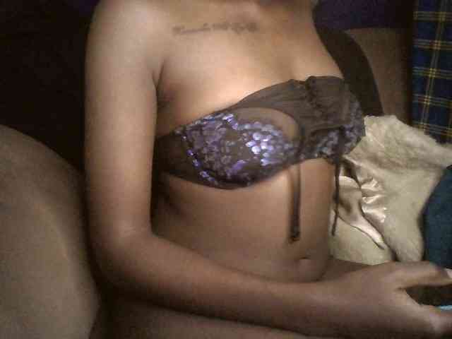 TipQueen webcam
