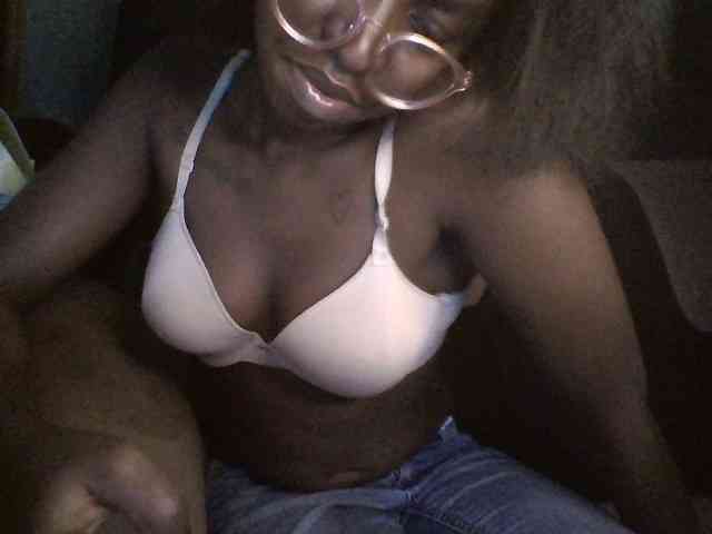 TipQueen webcam