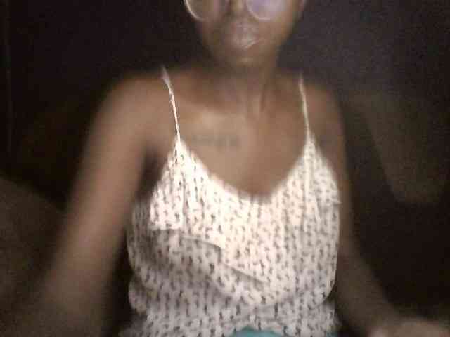 Ebonymuse webcam