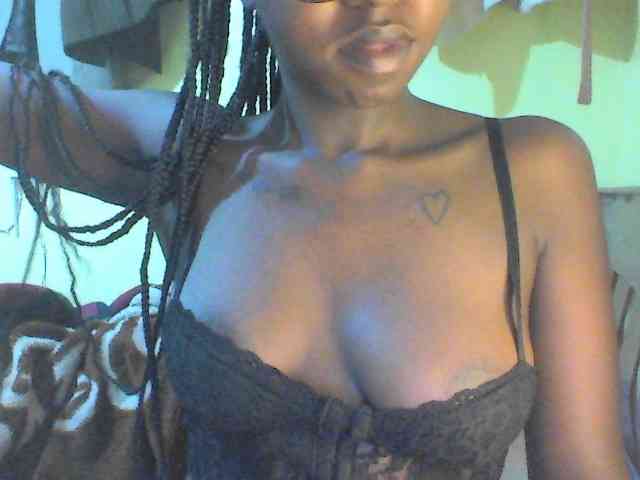 TipQueen webcam