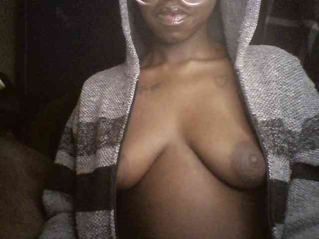 TipQueen webcam