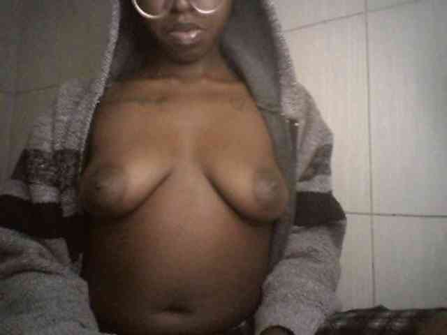Ebonymuse webcam