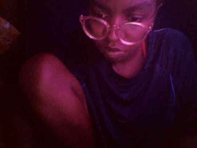 Ebonymuse webcam