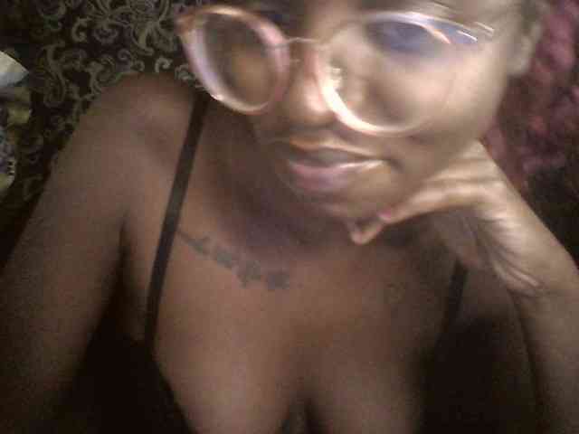 Ebonymuse webcam