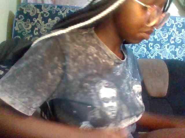 TipQueen webcam