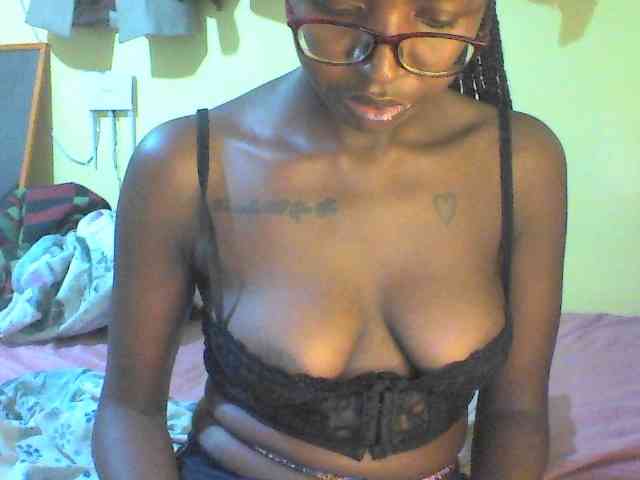 TipQueen webcam
