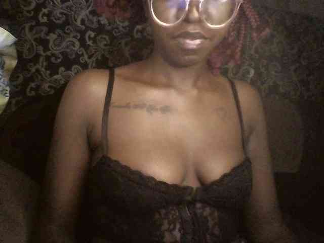 Ebonymuse webcam