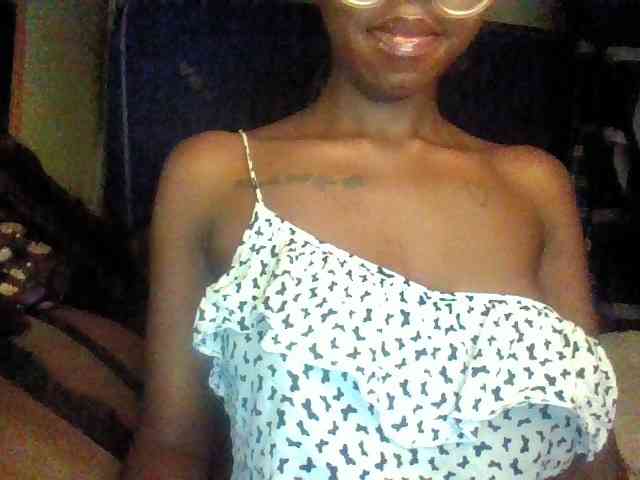 TipQueen webcam