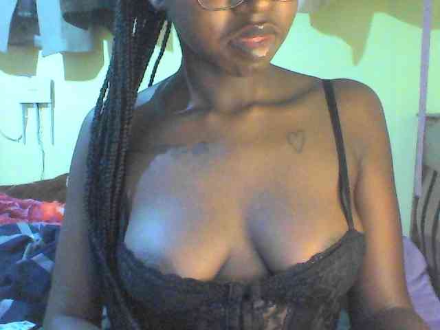 TipQueen webcam