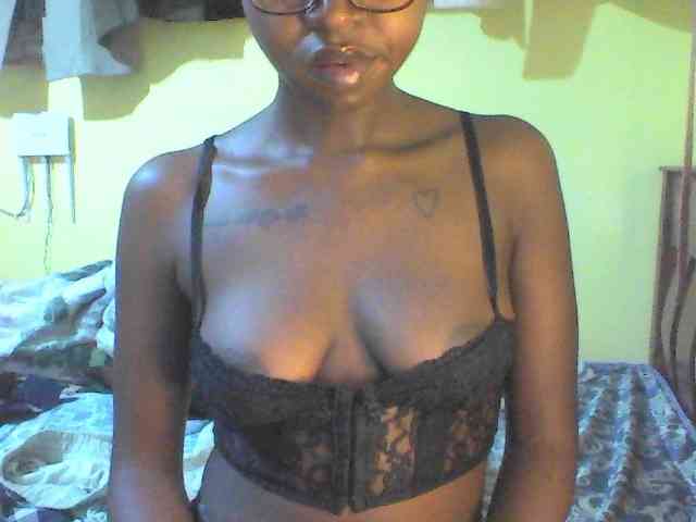 TipQueen webcam
