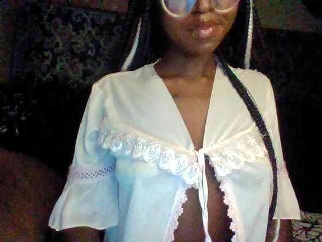 TipQueen webcam