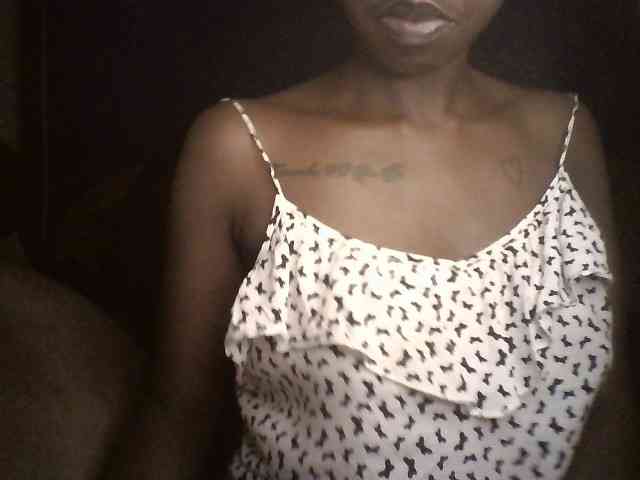 Ebonymuse webcam